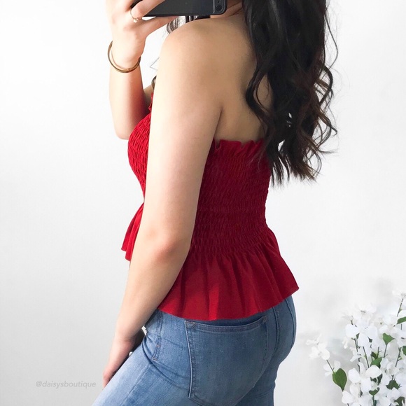 ❤️CLEARANCE❤️ Red ruffle smocked tube top - Picture 3 of 3